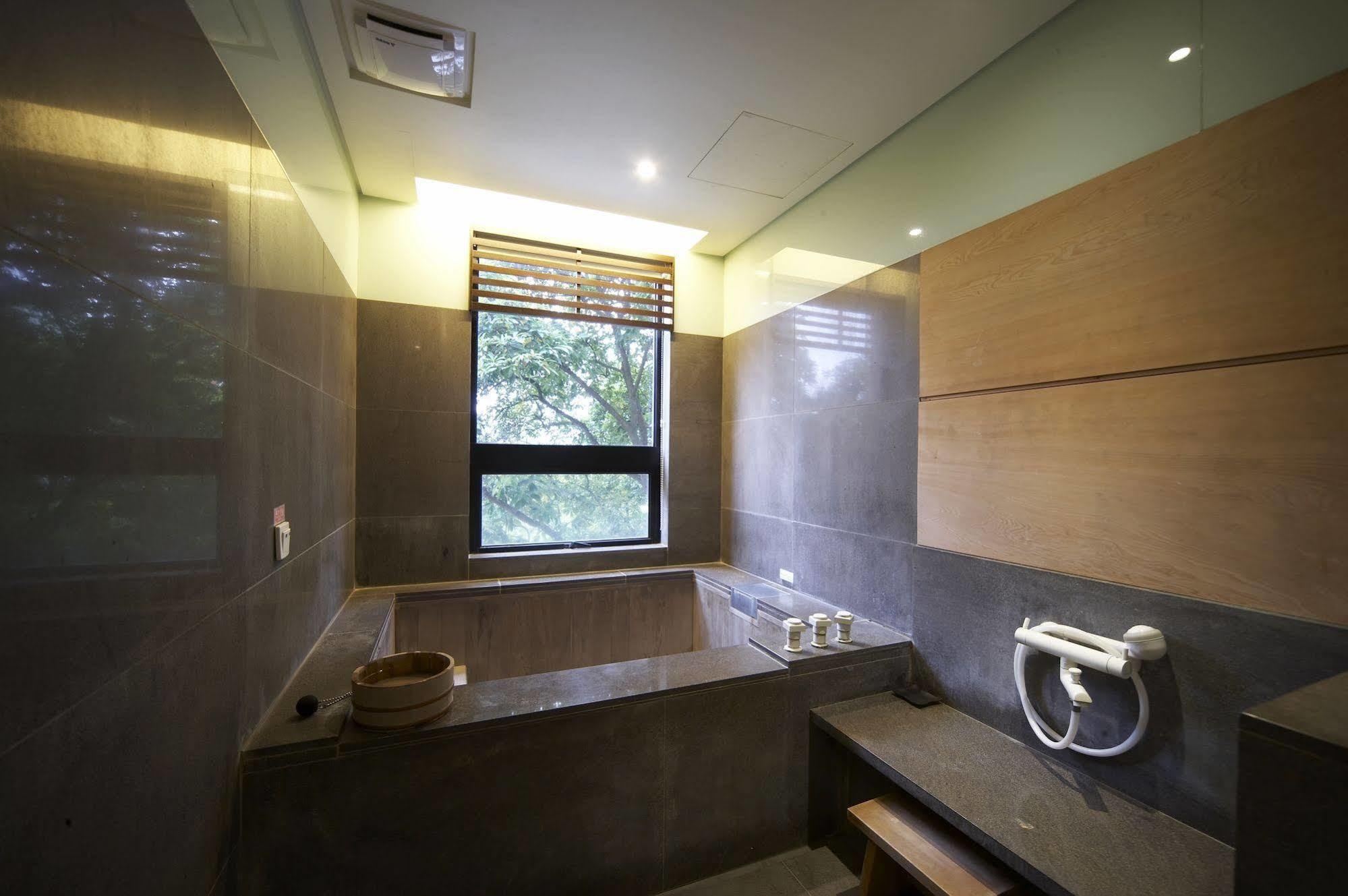 Spring City Resort Taipei Extérieur photo